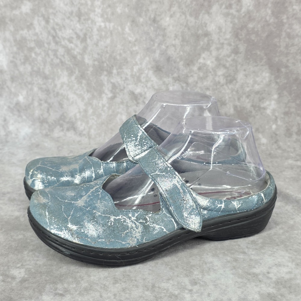 KLOGS MISSION BLUE GILT MEDIUM WOMENS SIZE 7 SLIP RESISTANT Slip On Shoes